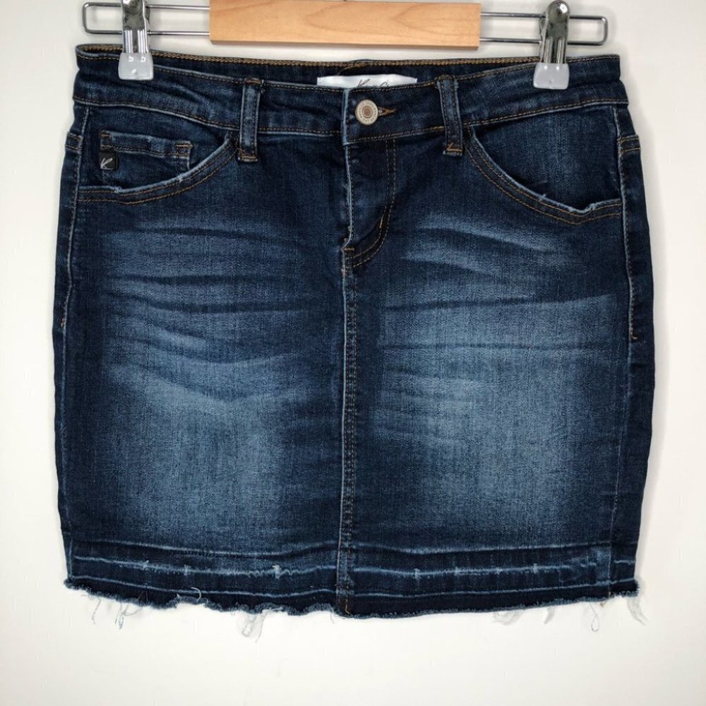 Kancan Dark Wash Raw Hem Denim Mini Skirt Size 27